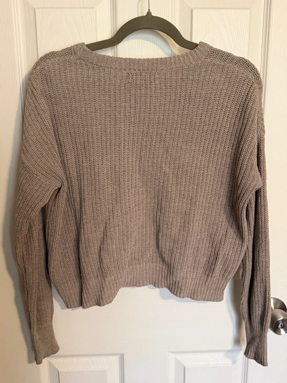 Urban Outfitters Cropped Knit Sweater Size S Beige Taupe Chunky Cozy - Picture 5 of 5